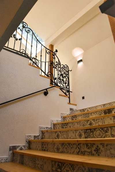 Продава се Къща в с. Драгичево, Област Перник - 320 кв.м за 1500 €/кв.м - Снимка #17