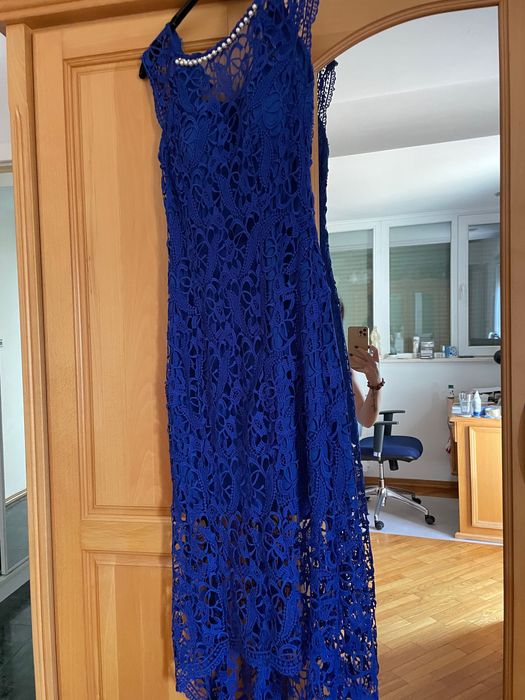 Синя официална рокля