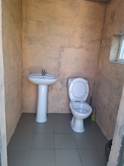 Продам три дома с магазином