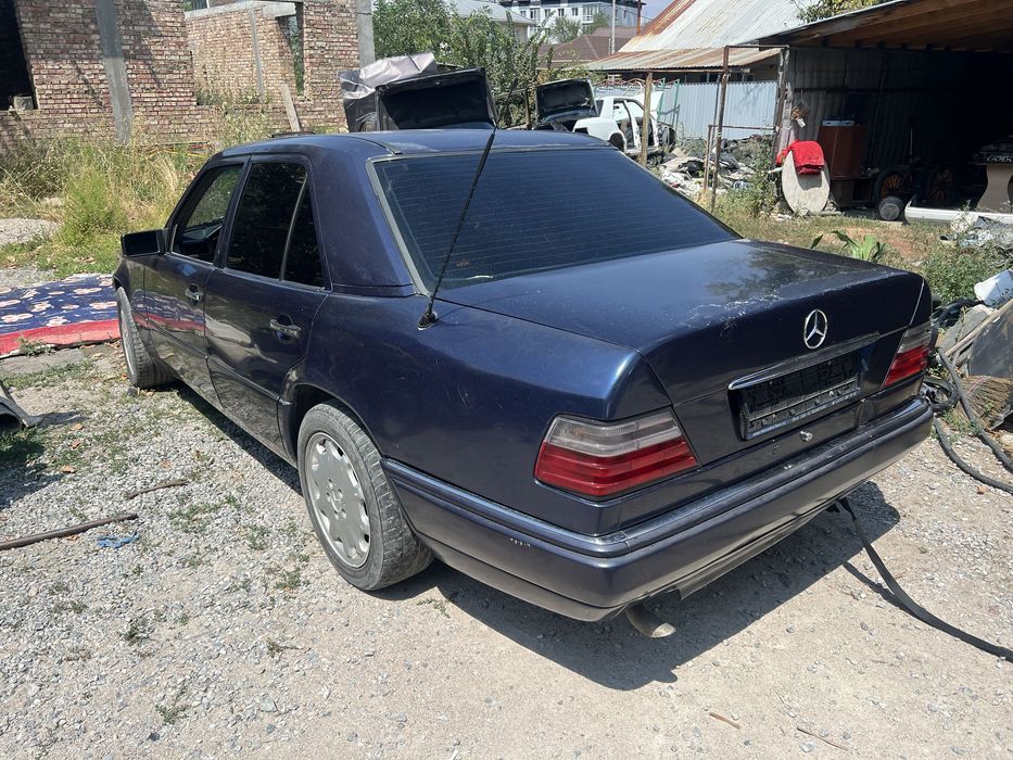 Разбор 124 мерседес 202 мерседес