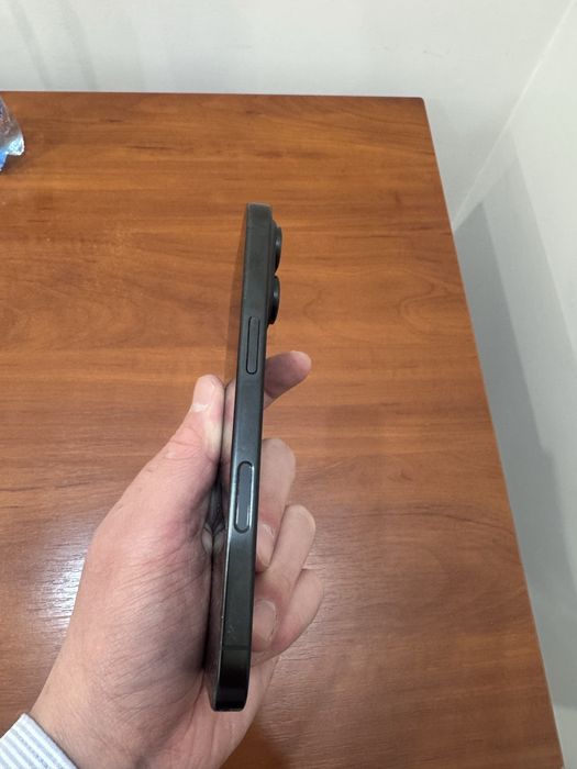 Продается iphone 16 Pro