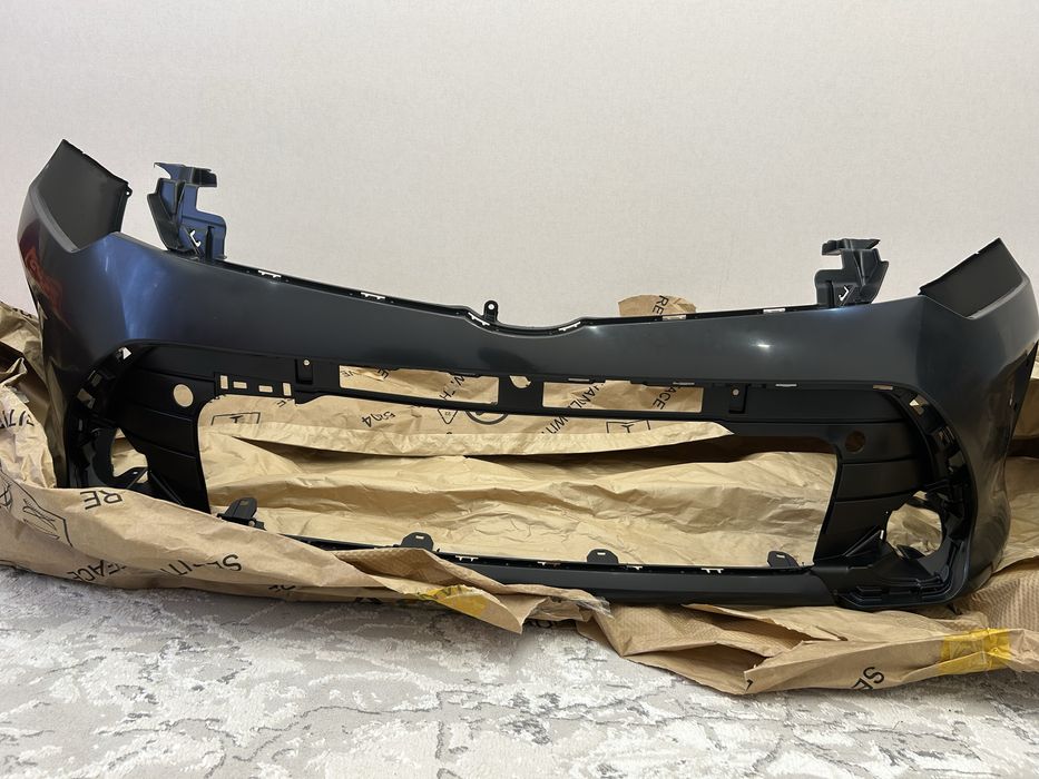 Бампер на Toyota camry 55