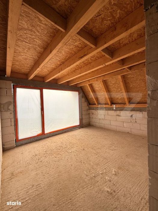 Cabana superba 303 mp, 9 dormitoare – Colibita, ideala pentru invest