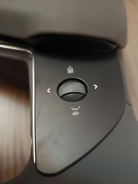 Volan Tesla model S tip yoke cu airbag