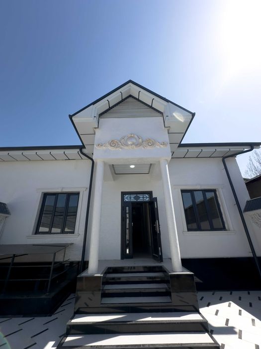 Yangi uy Parkent tumani sotiladi 2026 yil