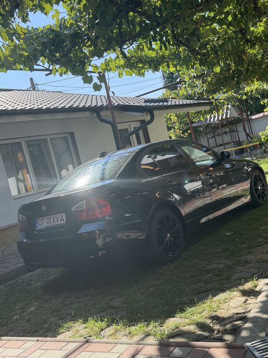 BMW E90 320d • 2.0 Diesel • 163 CP • 2008 • Manuală