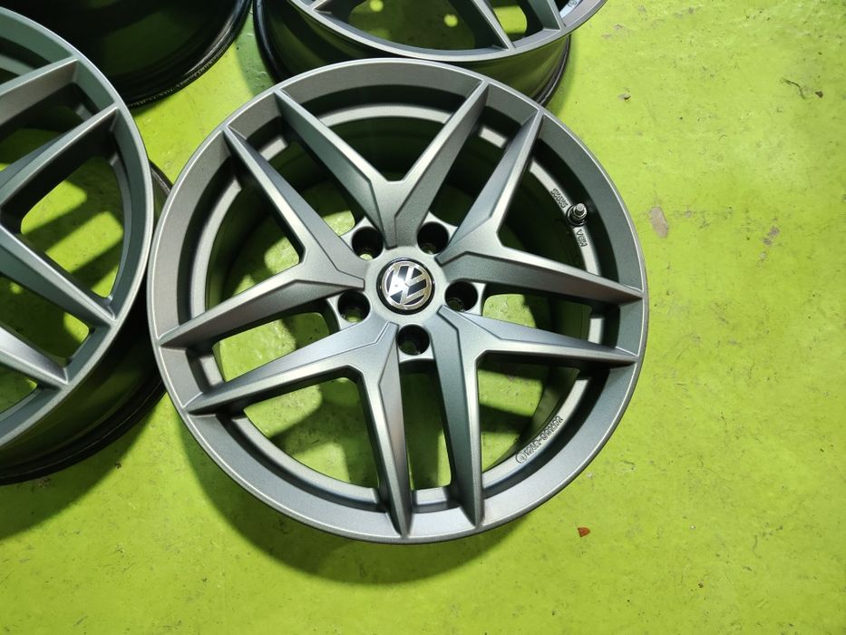 17 5x112 Vw Skoda Audi лети джанти 5х112