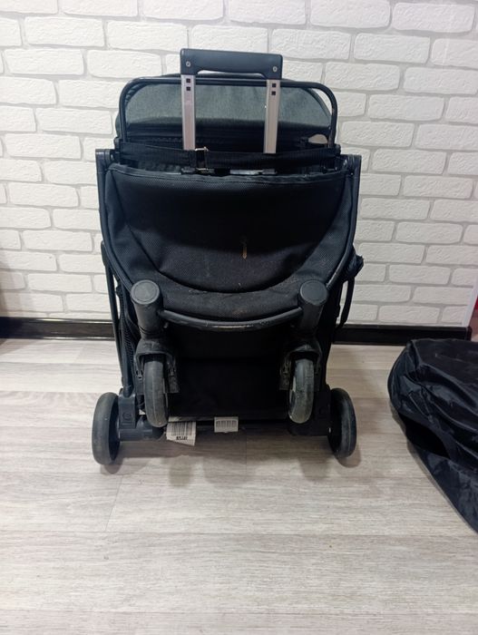 Продам детскую коляску