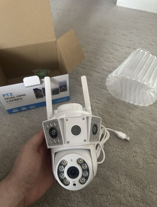Camera video supraveghere Wi Fi noua cu infrarosu dual lens
