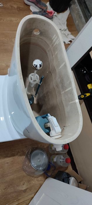 Унитаз б.у хорошее качество