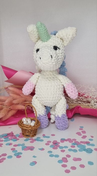 Jucării croșetate manual