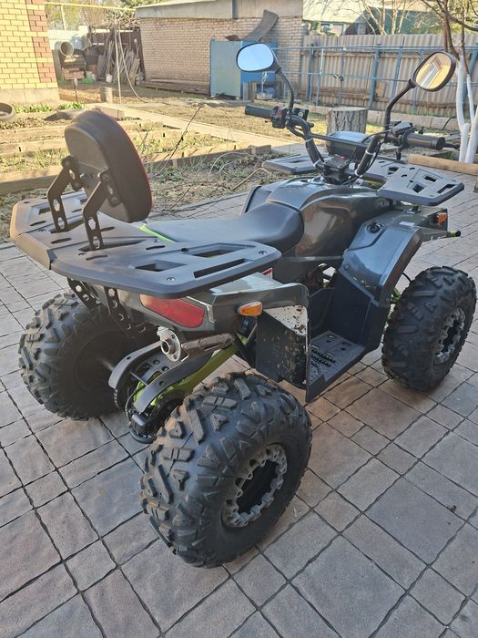 Продам квадроцикл.