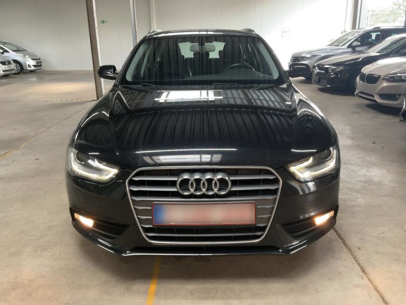 Audi A4 2.0 TDI ultra Attraction 2015