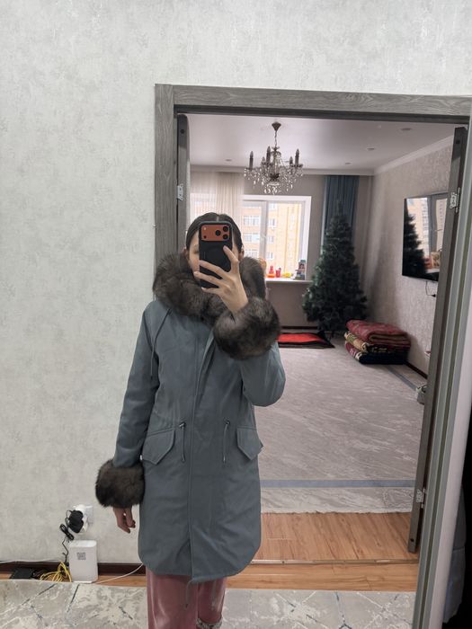 Продам зимнюю парку