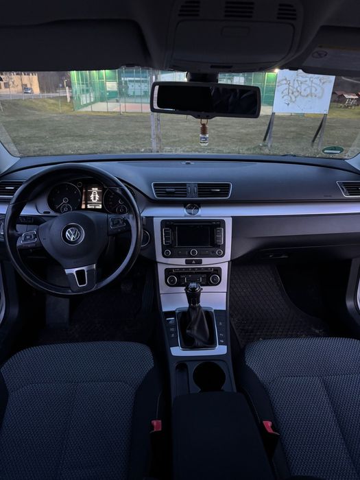 Volkswagen Passat 2011