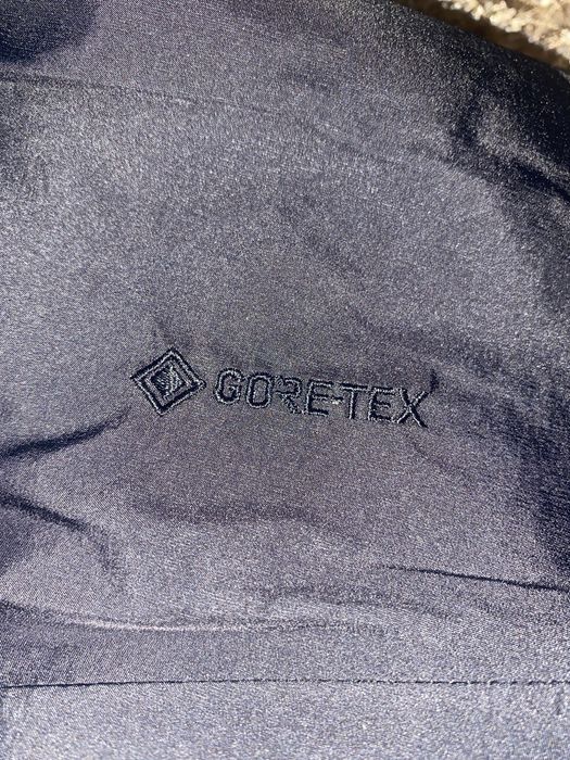 Geaca arcteryx neagra