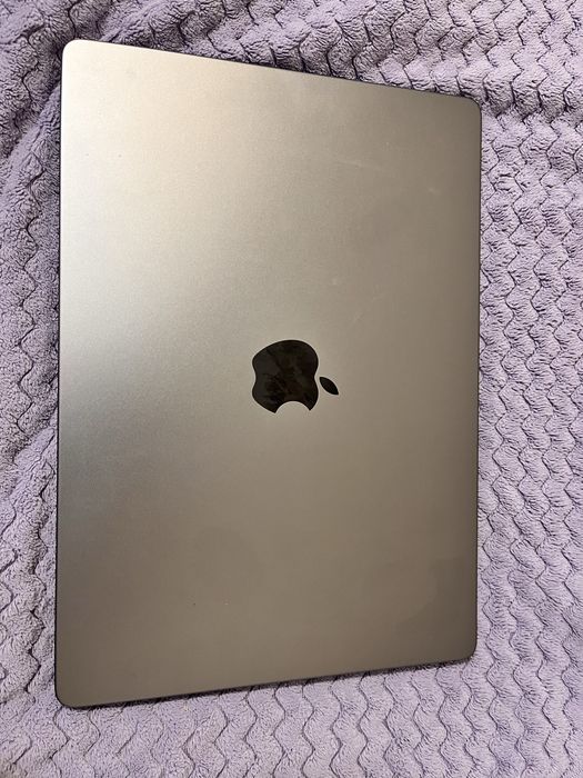 Macbook pro 14 m2 pro