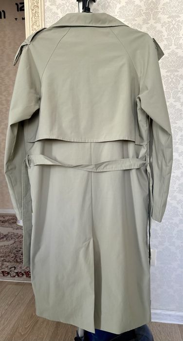 Продаётся женский тренч