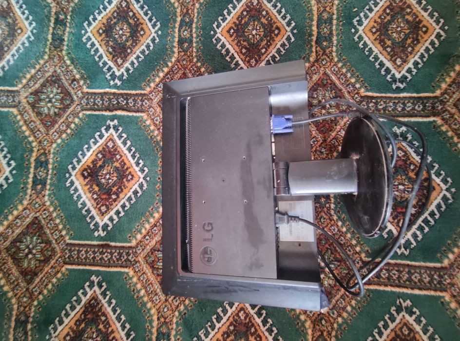 Продам монитор LG для ПК