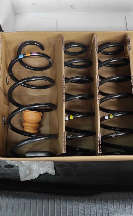 Oригинални пружини за фолсваген голф 6 1.6 tdi