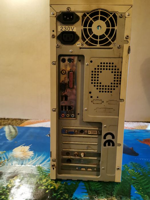 Настолен компютър за части