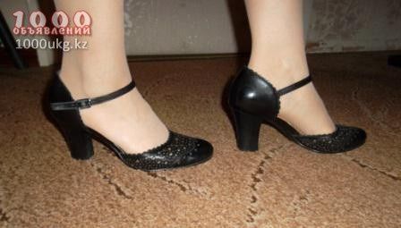 Продам женские туфли