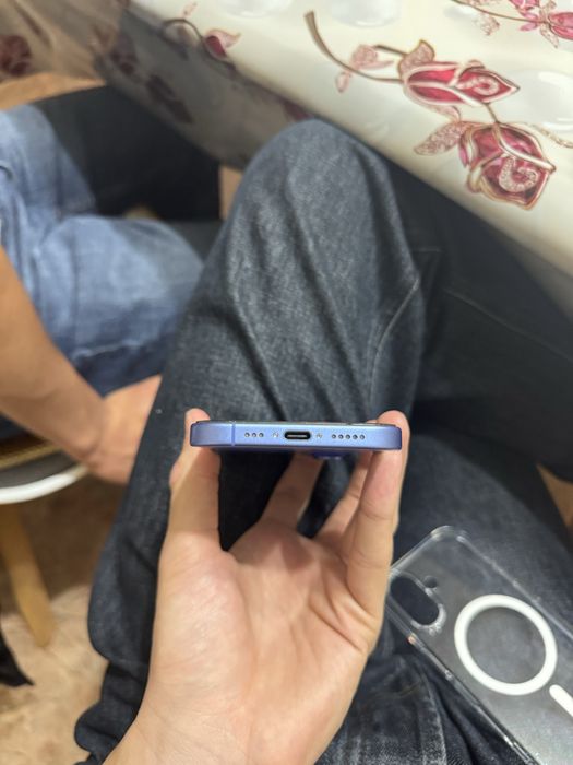 Iphone 16.