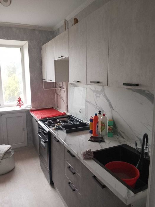 Продам 3 ком квартиру на Океане на 3 этаже