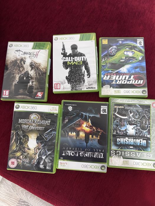 Vand Xbox 360  plus 20 jocuri