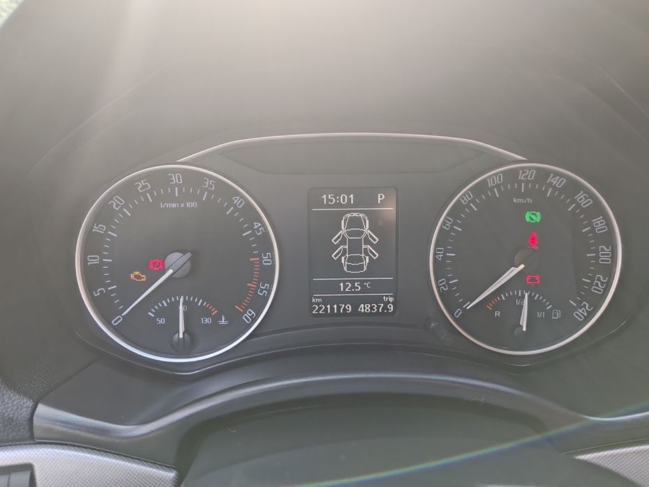 Vând Skoda Octavia 2 facelift