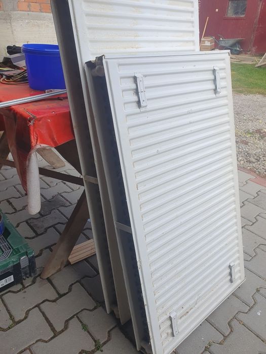 vand 2 radiatoare otel