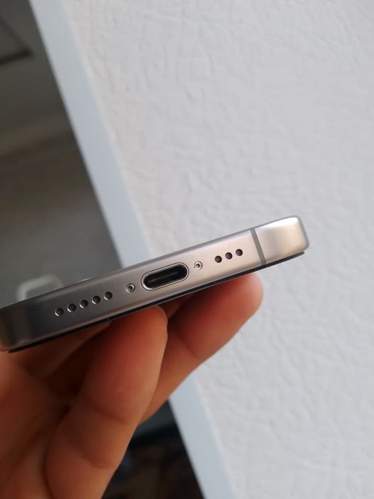 Iphone 15 pro ёмк 88 жағдайы жақсы
