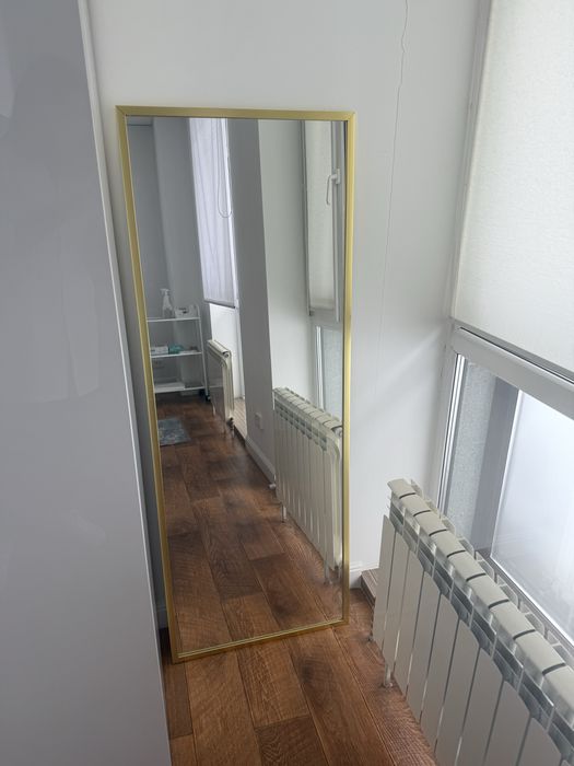 Продам зеркало 155х60 см
