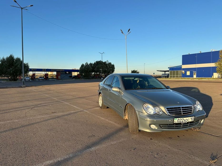 Мерседес машина огонь