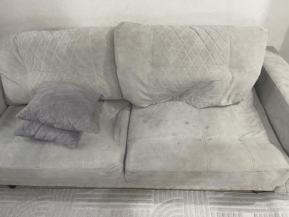 Продам диван 2,40 см