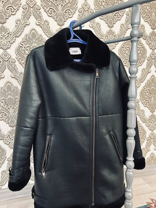 Дубленка сатылады.