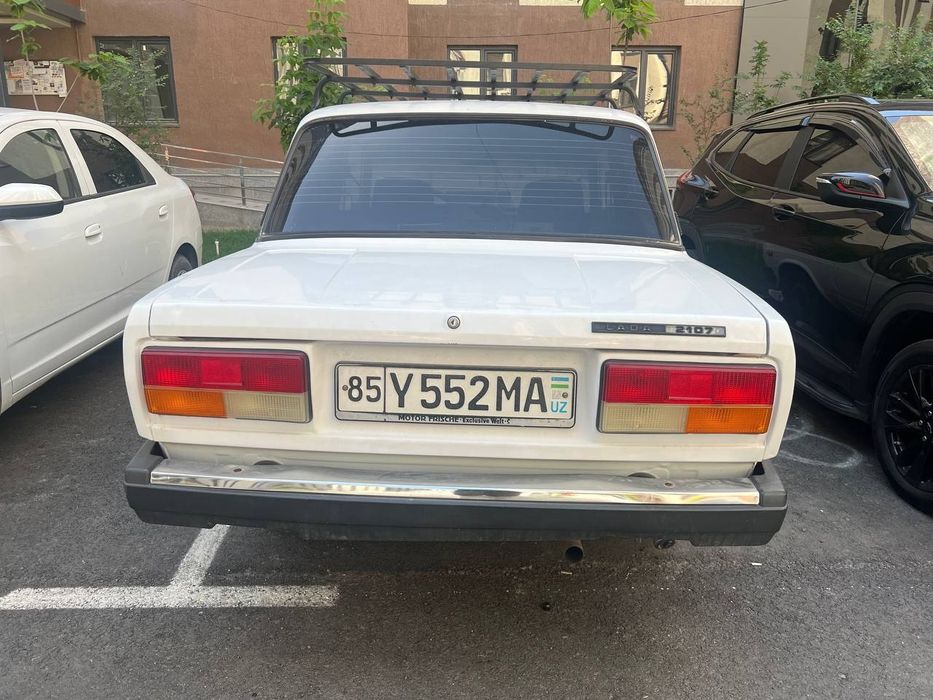 Baz                2107