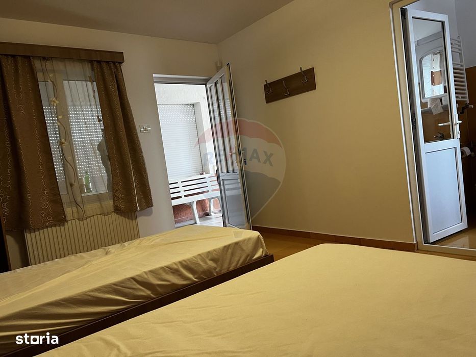 Casa si pensiune la pret atragator in 2 Mai Limanu Constanta