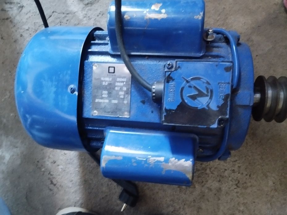 Ел мотор 2.2 KW !