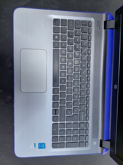 Laptop HP Pavilion i3 / 2.5 ghz