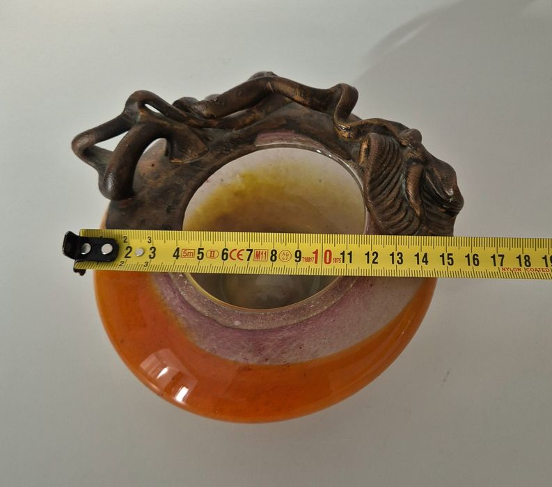 Filip Ravert Vas sticla ornament metalic