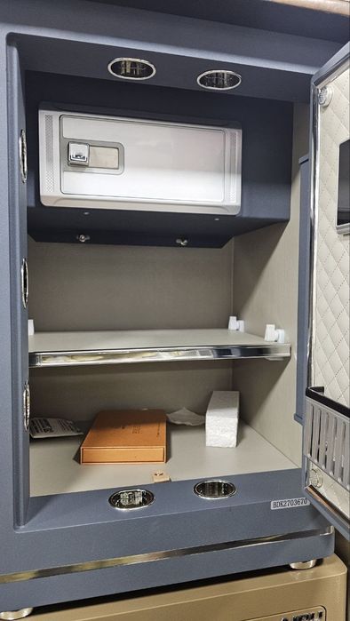 AFB брендидан янгилик биометрик ва кодли сейф Доставка бепул