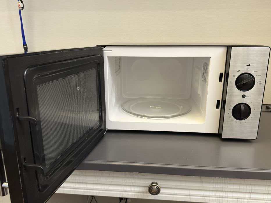 Микроволновка DAEWOO