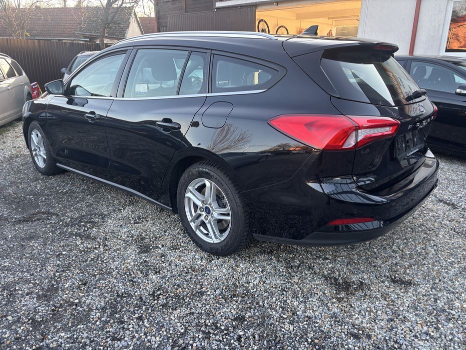 FORD Focus 2020 — imagine 4