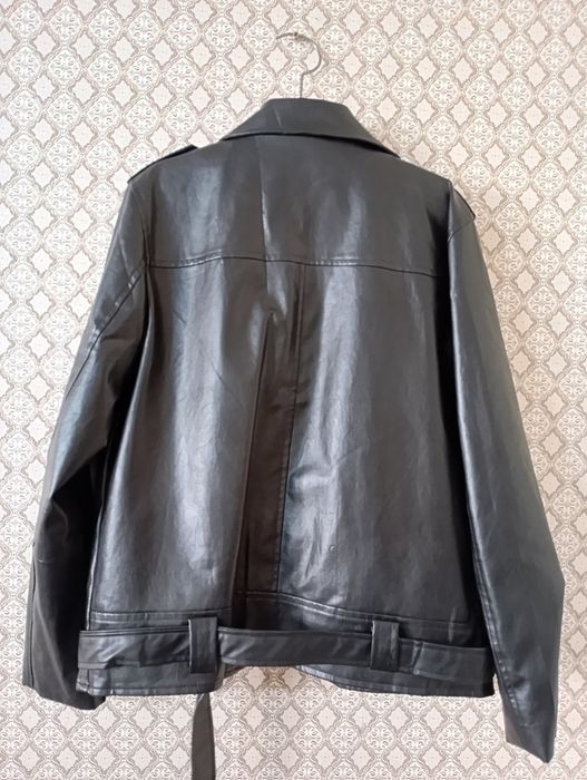 Продам новую кожанку