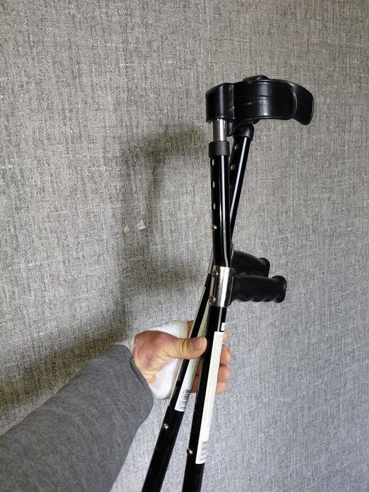 Костыли не пользовались