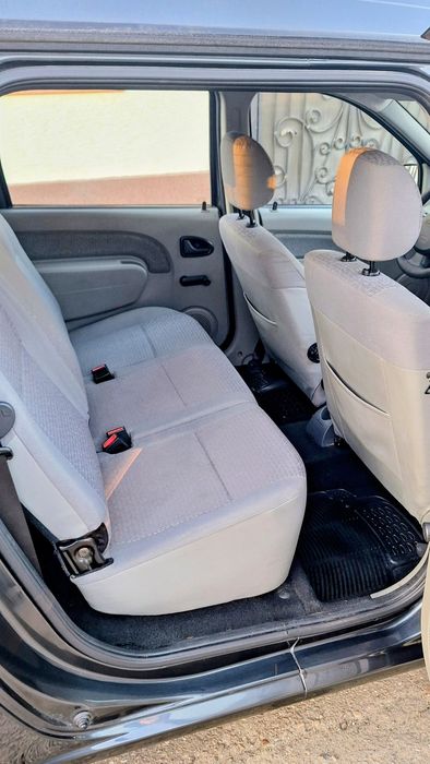 Dacia Logan MCV/ 2009/ 1,6 Mpi/ Clima/ Superb