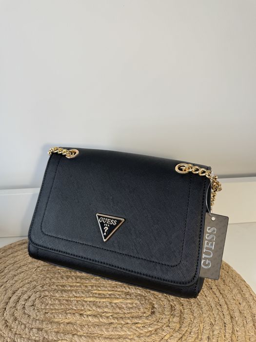Чанта Guess Bag ЧИСТО НОВИ