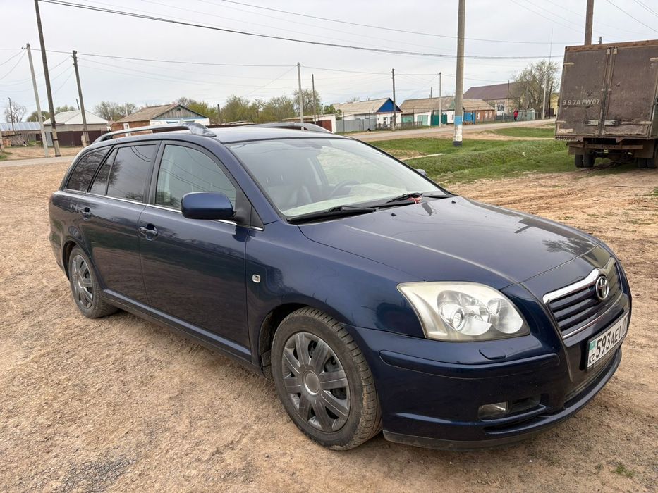 Продам срочно Тойота Авенсис универсал
