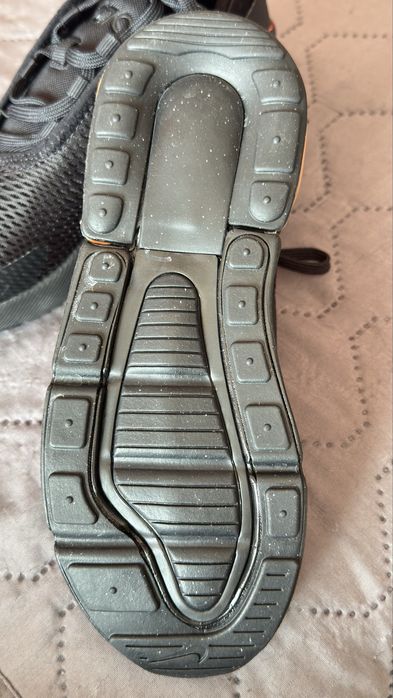 Nike air max 270ps номер 33